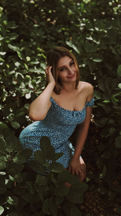 AdelinaLuuna 13
