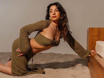 AliceDeleon 35