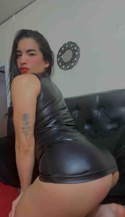 MarilinSaenz 16