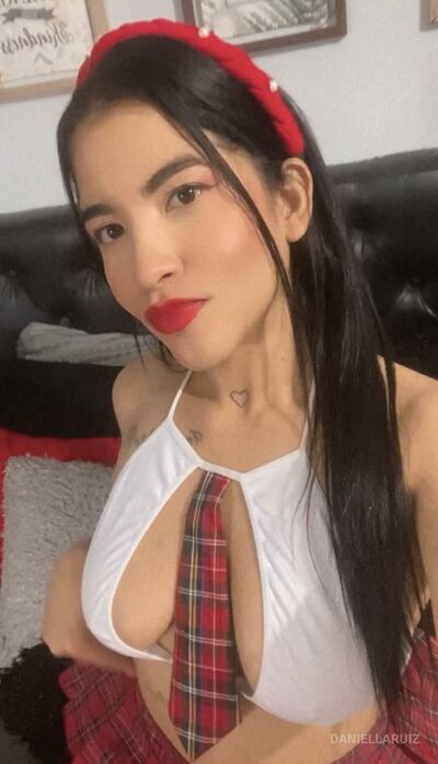 MarilinSaenz 40