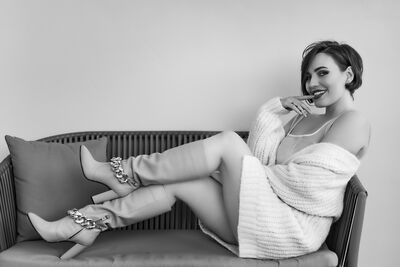 Selena 26