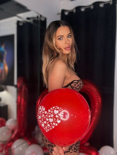 ValerieNicolle 8
