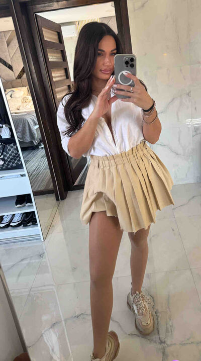 VictoriaJunes 9