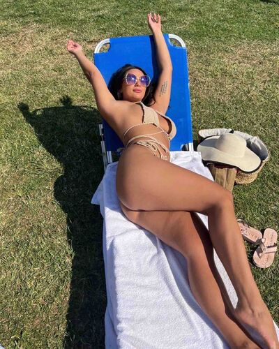 VictoriaJunes 75