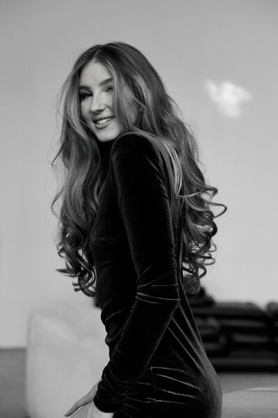 VictoriaWolfred 19