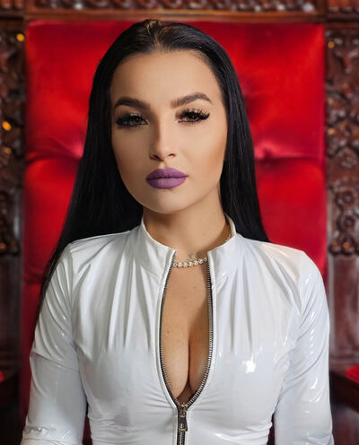 VivianReeve 39