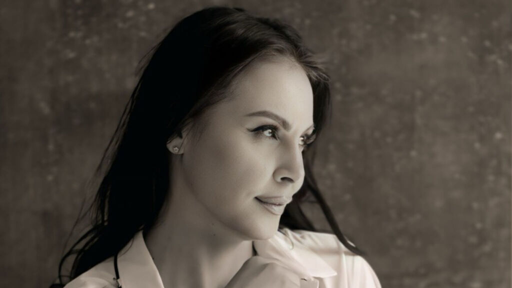 AngelinaKunis