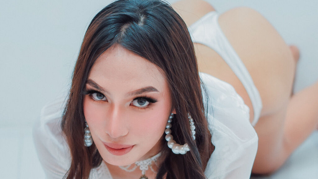 LeillaSanchez